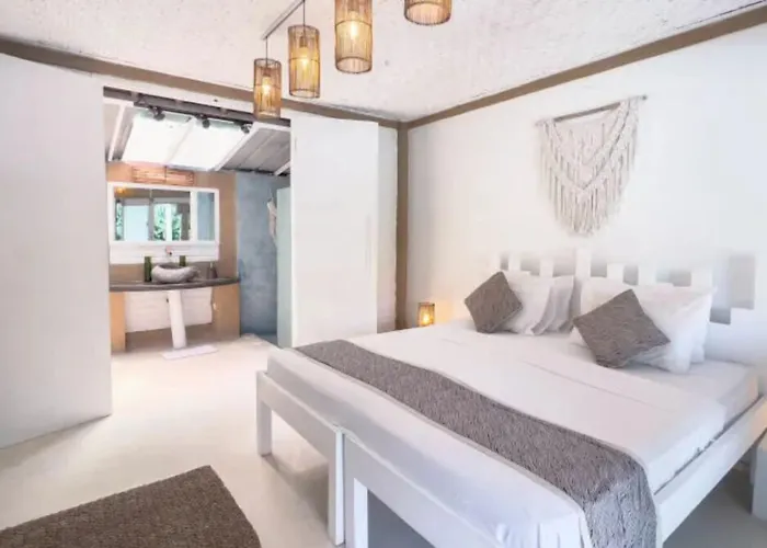 Hotel The